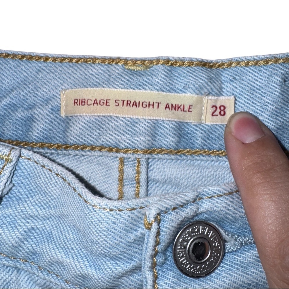 LEVI’S Ribcage Straight Ankle In Ojai Shore Light Wash Distressed Size 28 - Picture 13 of 16